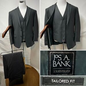Jos. A. Bank Men's 46R Blazer 40x30 Pants Gray Tailored Fit 3-Piece Suit
